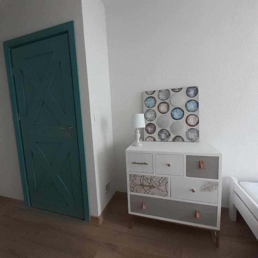 Pastelowy Domek Z Balia Elektryczna Z Jacuzzi Zalakowo Exterior foto
